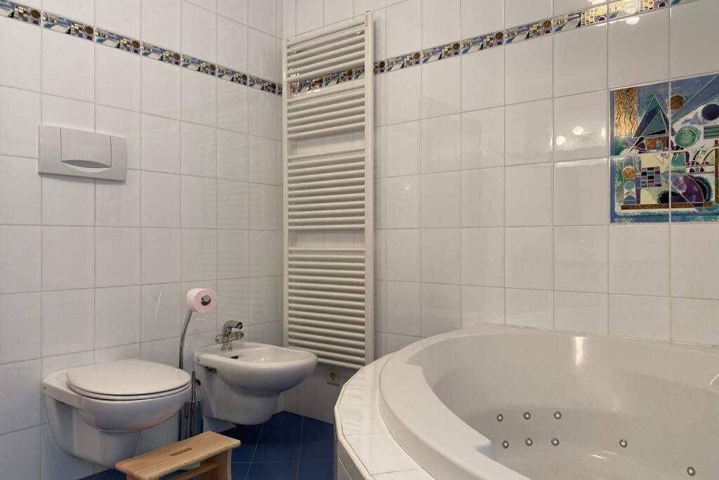 Grosse Wohnung Mit Garagenparkplatz Fie allo Sciliar Luaran gambar