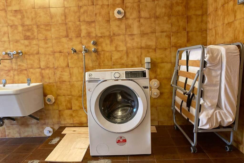 Grosse Wohnung Mit Garagenparkplatz Fie allo Sciliar Luaran gambar